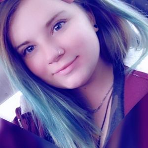 Meet your Posher, Mercedes